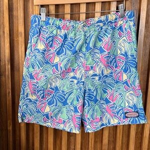 VINEYARD Vines Chappy Tropical Leaves Swim Trunks Short Lined Pockets Swim. L